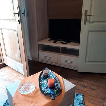 Mali Raj Apartmani Cetinje Exterior foto
